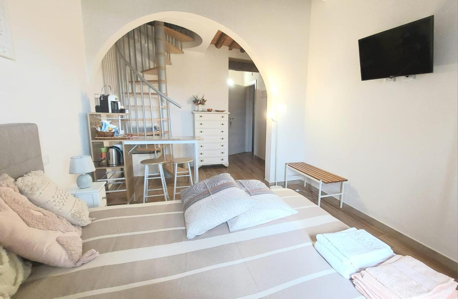 La Garitta - Villa Tra Pisa E Livorno Free Parking Ac Экстерьер фото